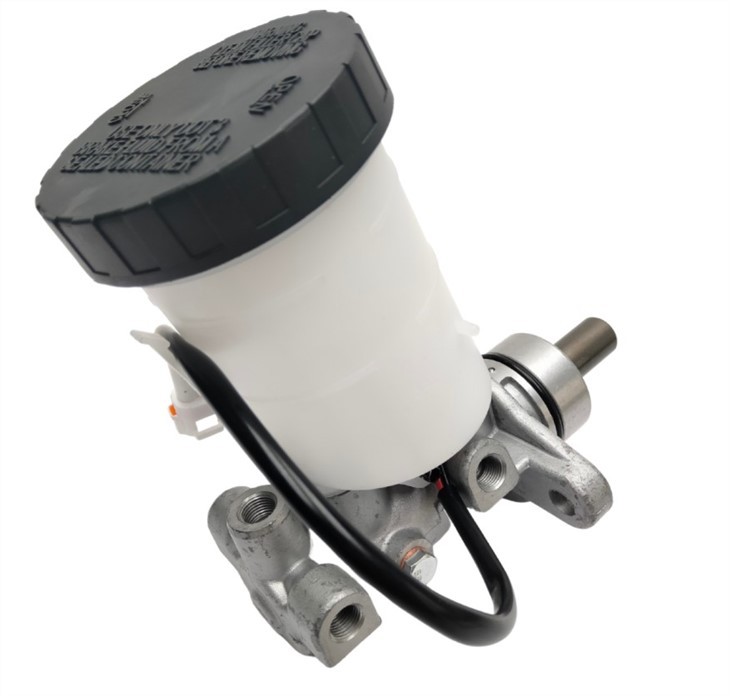 Brake Master Cylinder For SUZUKI GRAND VITARA I 51100-65D30